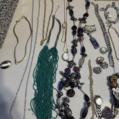 Sale Photo Thumbnail #216