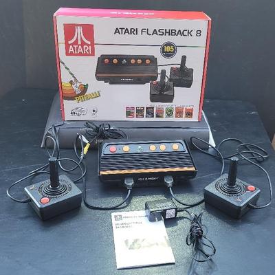 Atari Flashback 8 (105 Built-in Games) 
