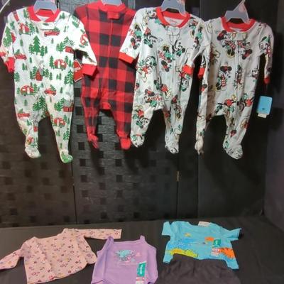 0-3 Months Christmas Onesies With Feet 2- Are Disney Garanimals Also 0-3 Months For Spring