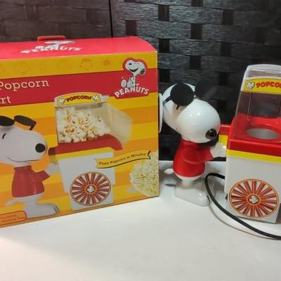Snoopy Popcorn Push Cart