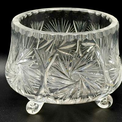 Gorgeous Pinwheel Cut Crystal Footed Bowl