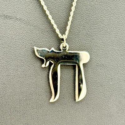 Sterling Silver Hebrew Chai Pendant Necklace