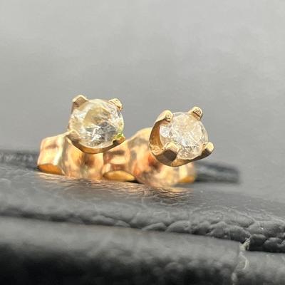 14K Gold Diamond Stud Earrings