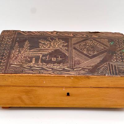 Ornate Jewelry/Trinket Box