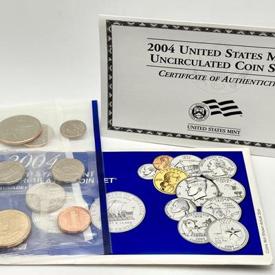 2004 United States Mint Uncirculated Coin Set - Philadelphia and Denver With Certificate