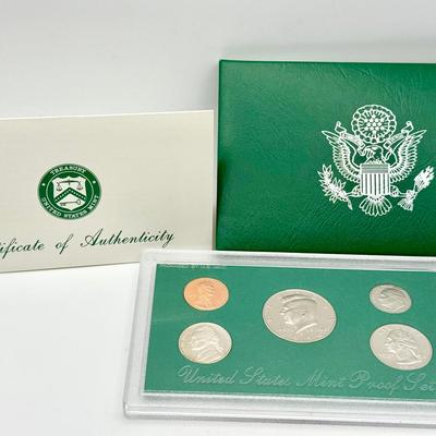 1996 United States Mint Proof Coin Set With Certificate Of Authenticity 