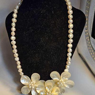 Freshwater Pearl Necklace With Mother Of Pearl Flowers