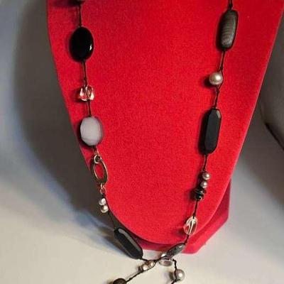 Silpada Downtown Necklace 