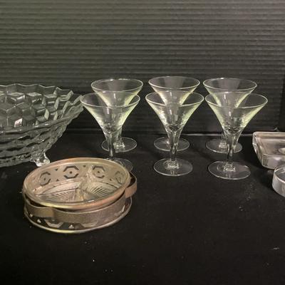 Assortment Of Glass Housewares 