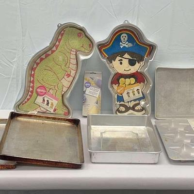 Wilton Baking Pans