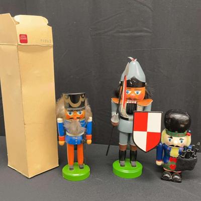 Nutcrackers Lot#3