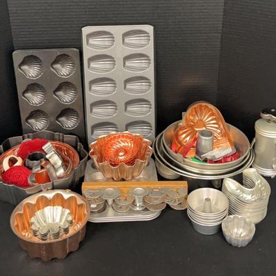 Baking Lot & More 
