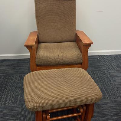 Wooden Glider Rocker/Recliner And Ottoman By Coaster 