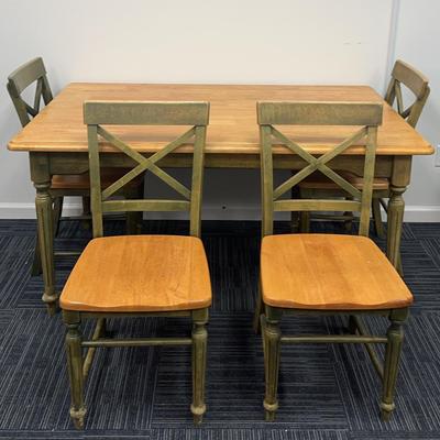 Pier One Dining Table And Chairs (4)