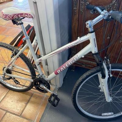 Raleigh Ladies Bike
