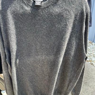 Men's Jos.. A. Banks cashmere sweater
