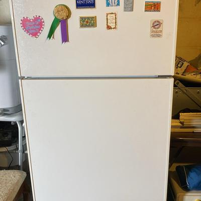 GE Refrigerator