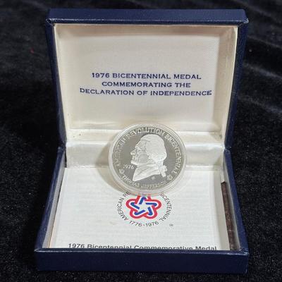 “1976 Bicentennial Commemorative Medal”