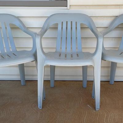 Plastic Lawn Chairs