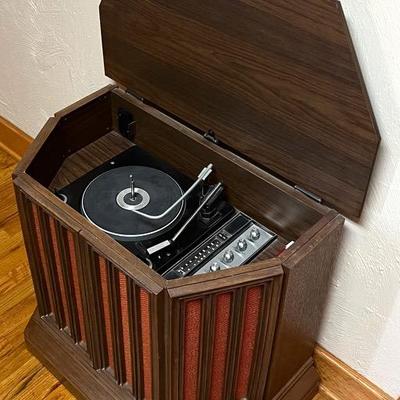 Vintage 1960’s “Arvin” Console Turntable Player