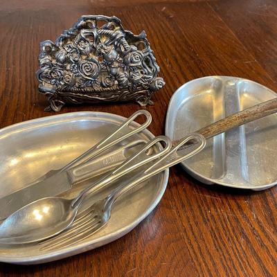 US ACMCO 1942 Cooking Set and Silver Napkin Holder