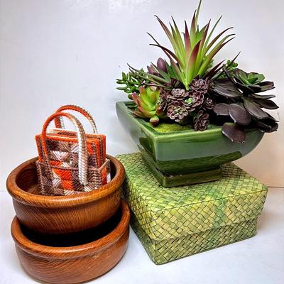 Woven Box and More 