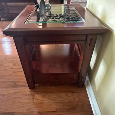 Broyhill End Table