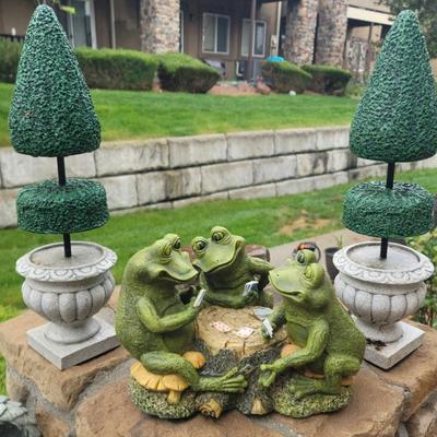 Topiary and those gambling frogs
