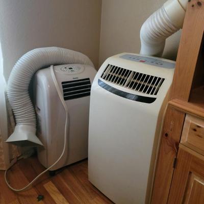 2x air conditioning units