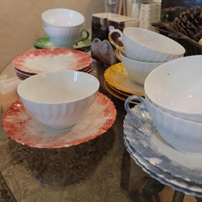 Kaiser cups & saucers - German porcelain