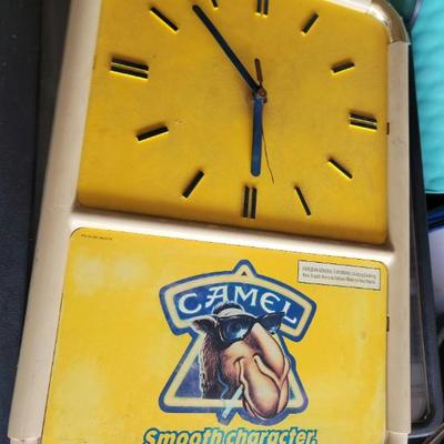 Joe Camel cliock