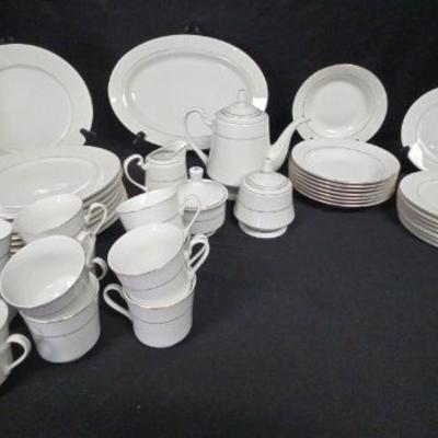 Ct528 royal majestic fine china