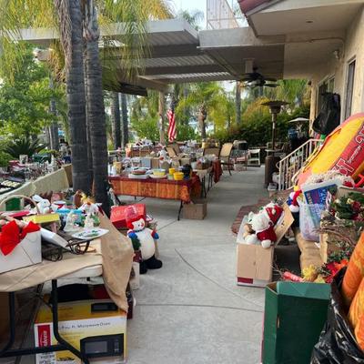 Estate sale photo