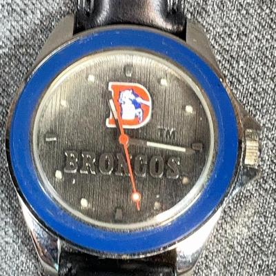 Team NFL Limited Edition Collectors FOSSIL Watch- Denver Broncos (1993)