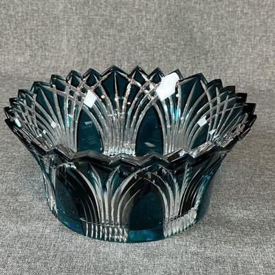 Caesar Crystal Bohemiae Gothic Large Canistrum Bowl In Azure