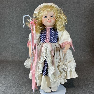 Paradise Galleries 14” Patricia Rose Porcelain Doll With Stand And Shepherd’s Crook Numbered