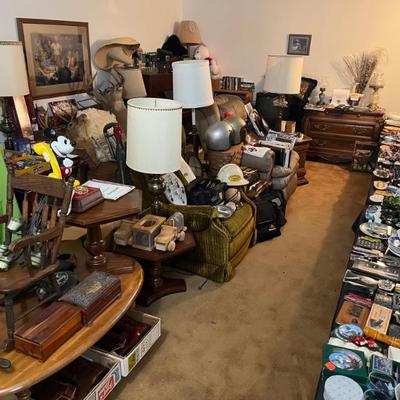 Estate sale photo