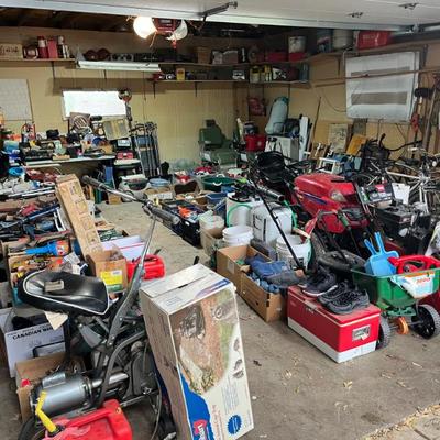 Estate sale photo