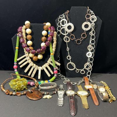 Costume Jewelry - Beads