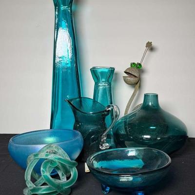 Decor - Teal Art Glass