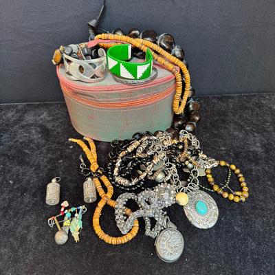 Women's  Costume Jewelry