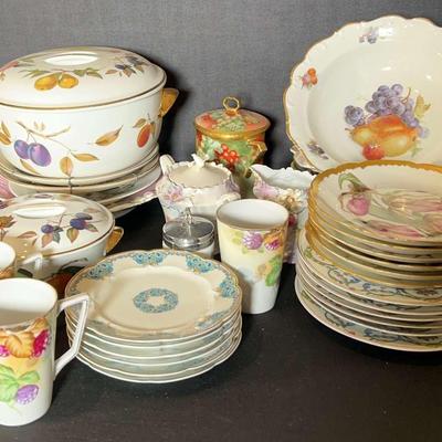 Royal Worchester Assorted China
