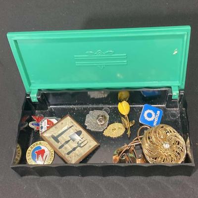 Vintage Pins 