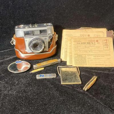 Men's Vintage Dresser Trinkets