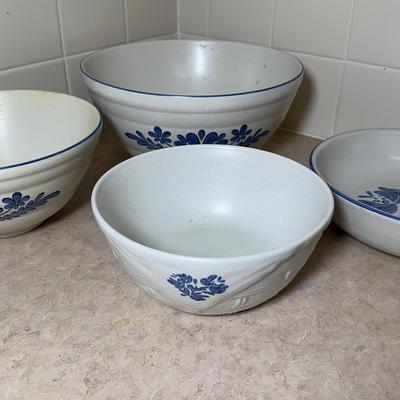 Pfaltzgraff Yorktown Mixing & Serving Bowls