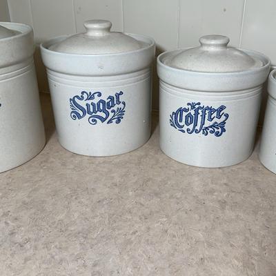 Pfaltzgraff Yorktown Cannister Set