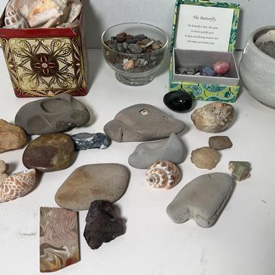 Stones, Pebbles & Shells