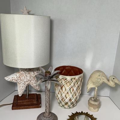 Beachside Bungalow Decor
