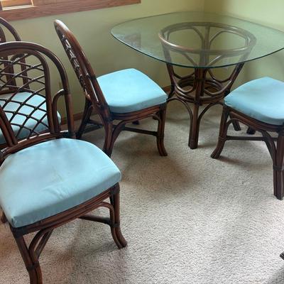 Classic Rattan Grand Isle Dining Table W/4 Chairs by Classic Rattan