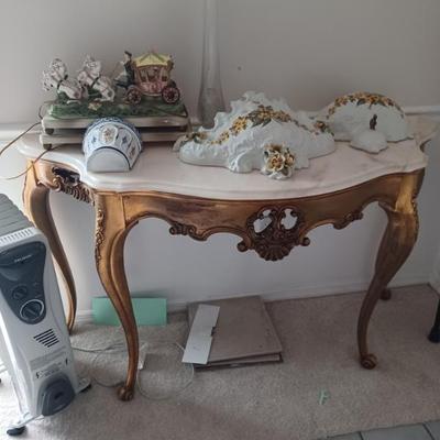 Sale Photo Thumbnail #24: Half table